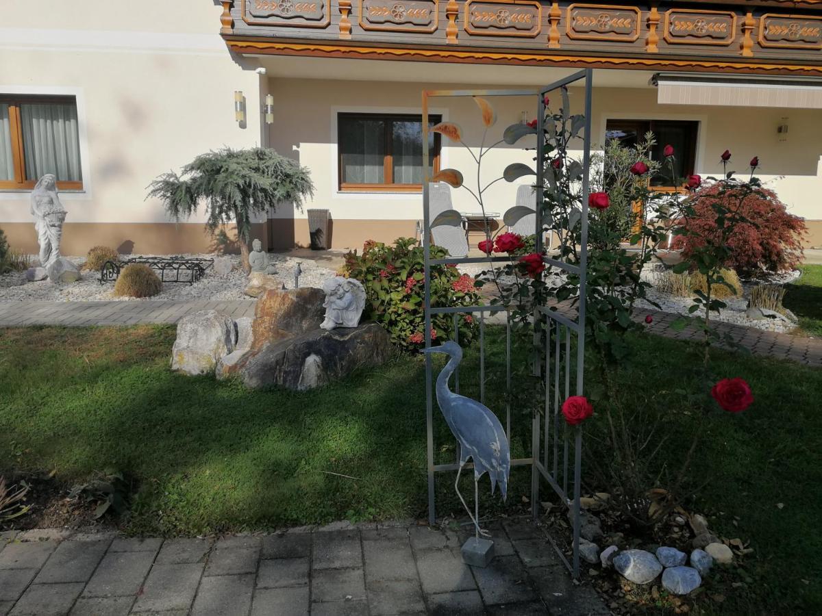 Ferienwohnungen Oranhof Velden am Wörthersee Esterno foto