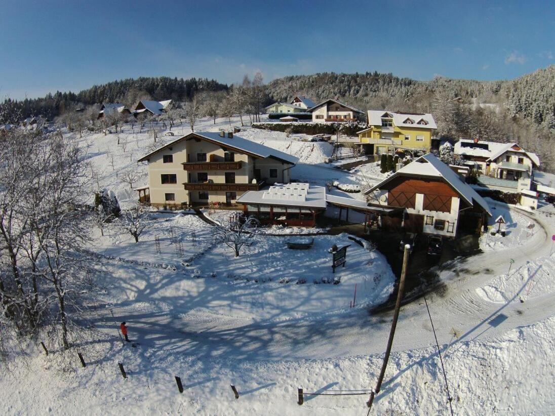 Ferienwohnungen Oranhof Velden am Wörthersee Esterno foto